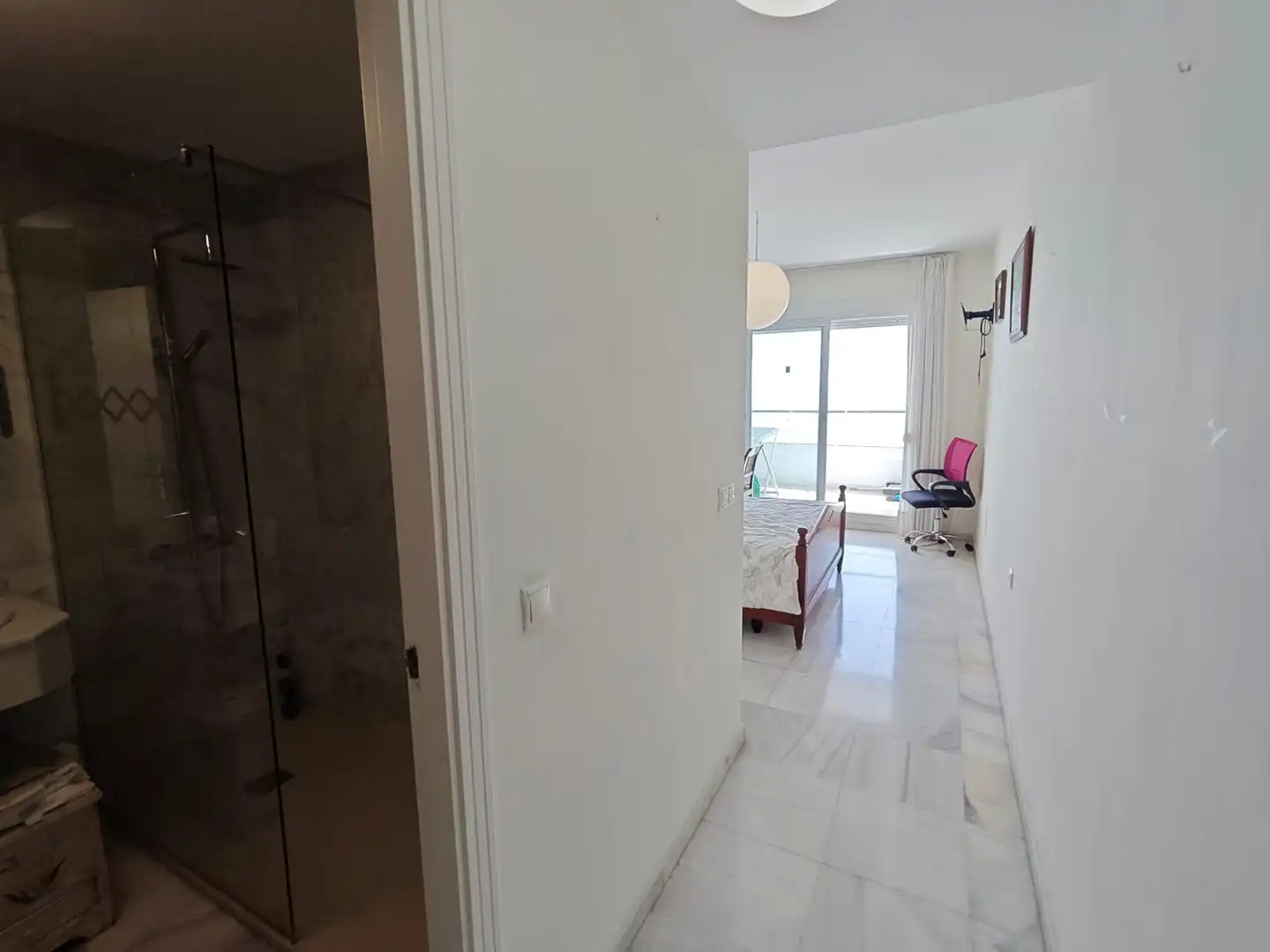 Wohnung zur Miete in Benalmádena mit Klimaanlage, Terrasse und Gemeinschaftspool