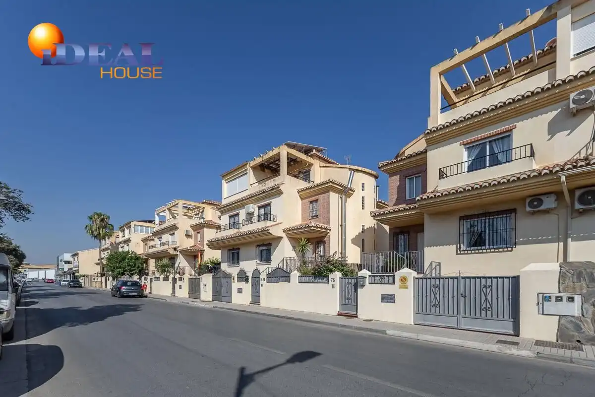 Home with pool for sale in Calle CARLOS CANO (HI), imagen 38