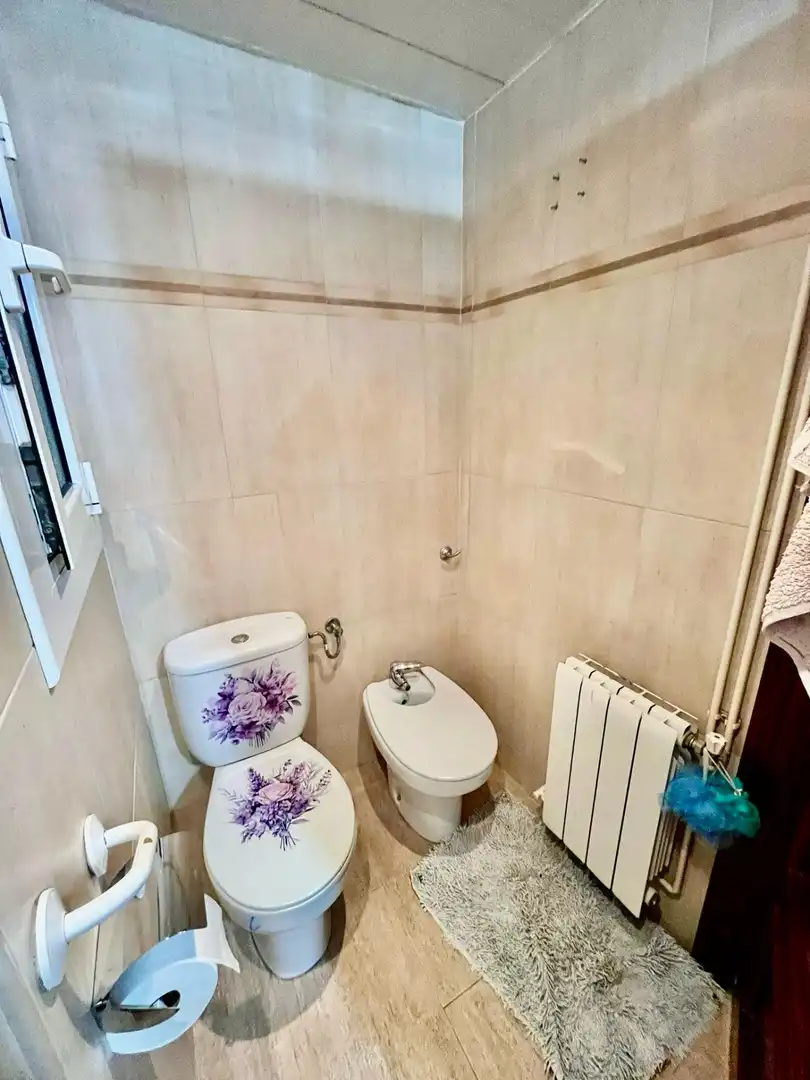 Bathroom of Apartments for sale in Barcelona  with Heating and Terrace