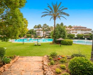 Jardí de Apartament de lloguer en Marbella amb Aire condicionat, Calefacció i Jardí privat