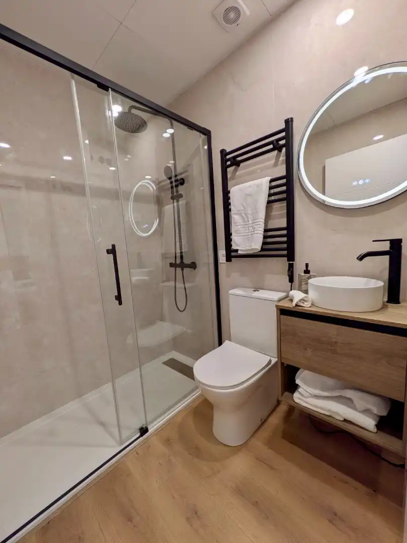 Flat for sale in Carrera de San Jerónimo, Sol