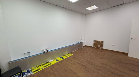 Photo 4 of Premises for rent in Calle Calle Afán de Ribera, El Cerro, Sevilla Capital