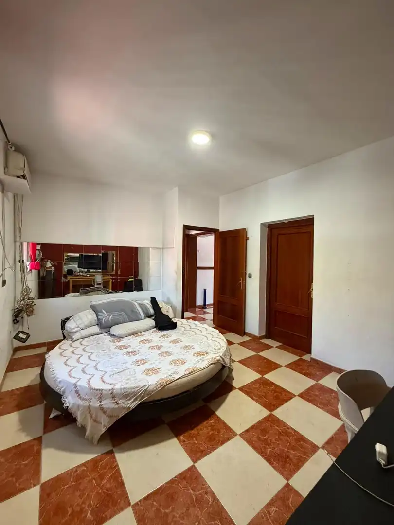 Habitación de Casa o chalet en venta en Utrera
