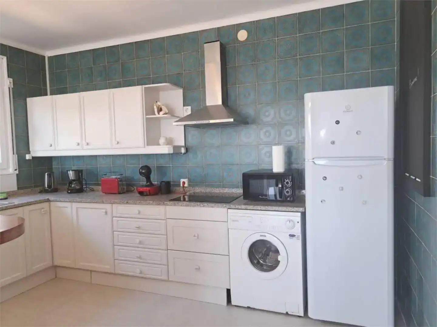 Cuina de Casa o xalet de lloguer en Roses amb Aire condicionat i Piscina