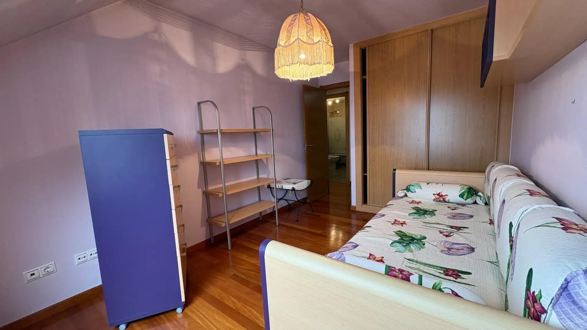 Ático en venta en Travesía Travesía da Moa, 3, O Milladoiro