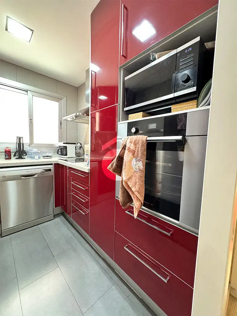 Cocina de Piso en venta en Sant Feliu de Llobregat con Aire acondicionado, Calefacción y Parquet