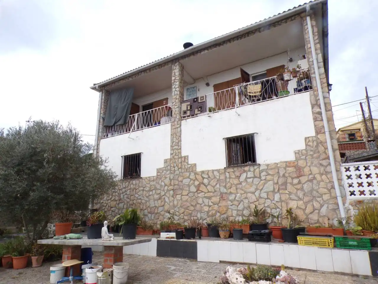 Casa con giardino in vendita a Calle Pinsà 1