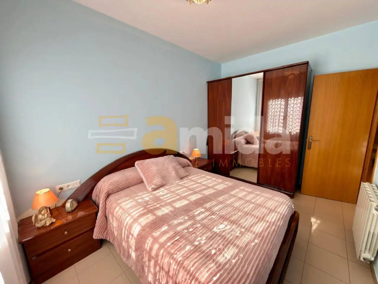 Habitación de Piso en venta en Sabadell con Aire acondicionado y Calefacción