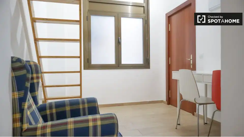 Piso de alquiler en Canillejas