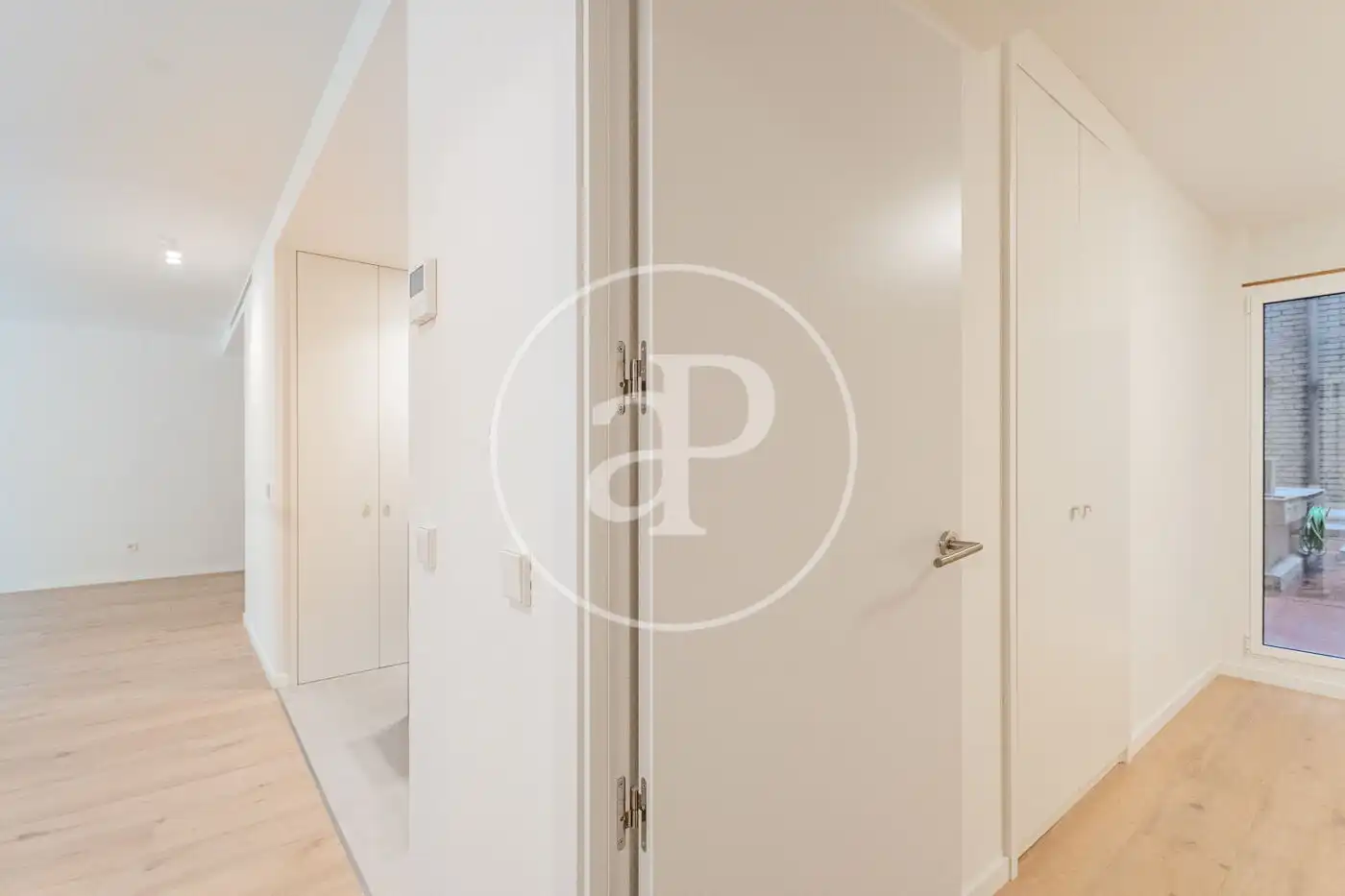 Piso en venta en Madrid con Aire acondicionado, Calefacción y Jardín privado