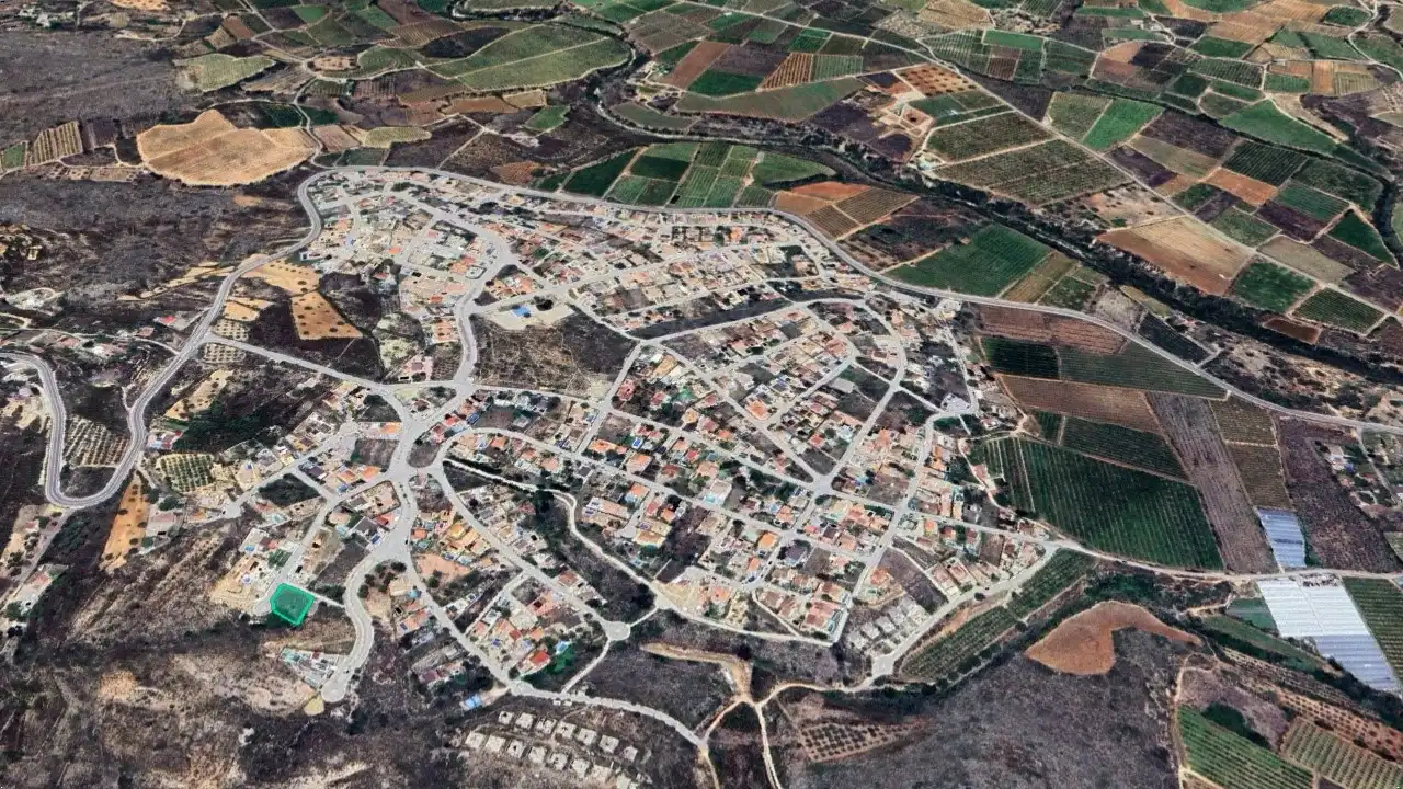 Terreno rústico en venta en Ur. Balcón de Montroy II, imagen 3