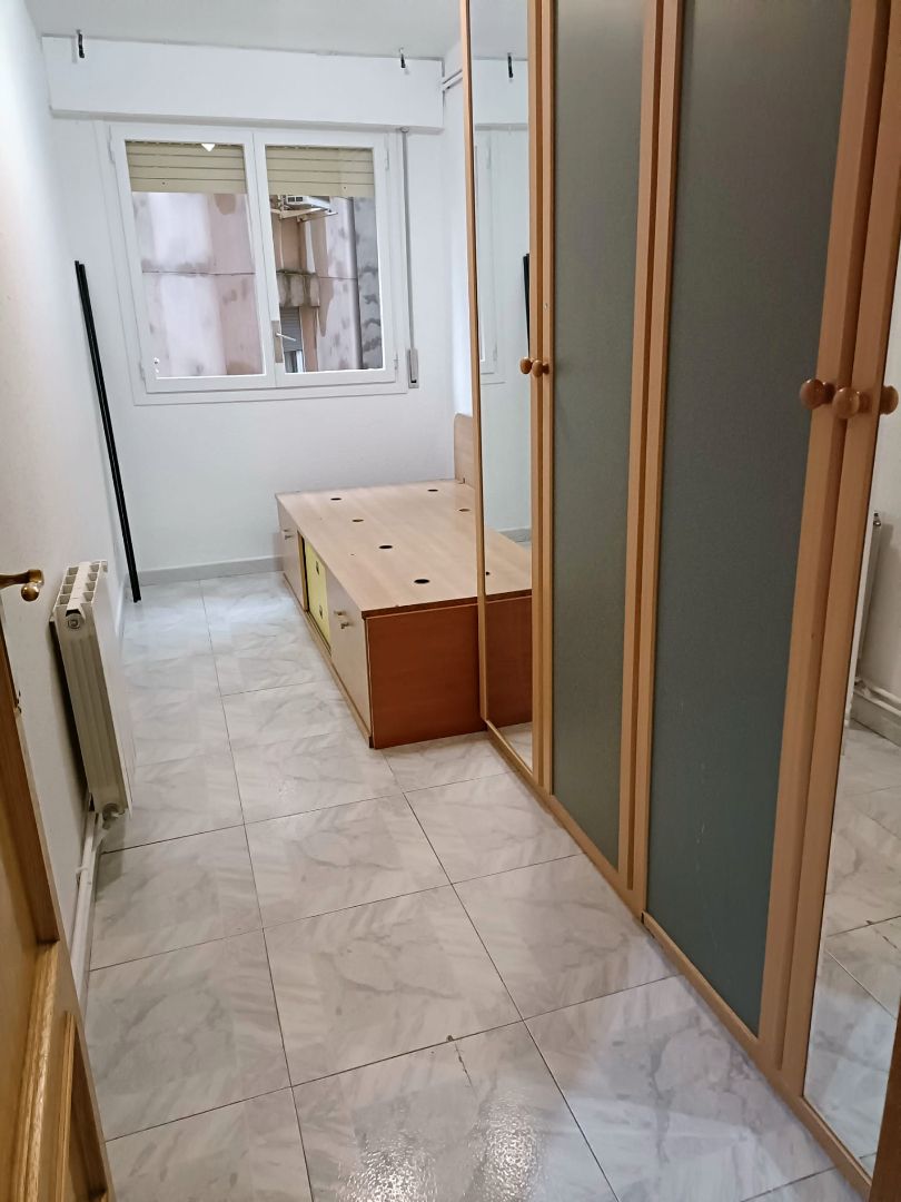 Bedroom of Flat for sale in Rubí  with Heating, Oven and Balcony