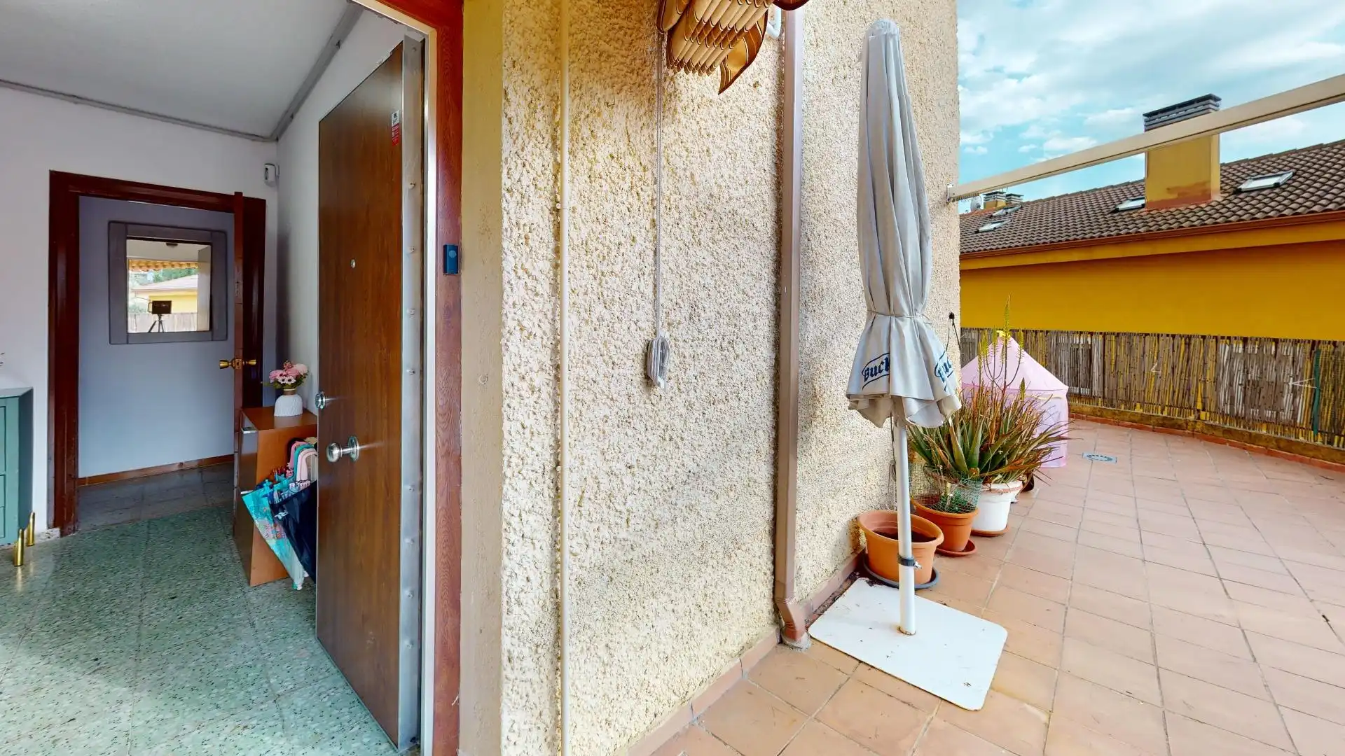 Terraza de Casa o chalet en venta en El Molar (Madrid) con Aire acondicionado, Calefacción y Jardín privado