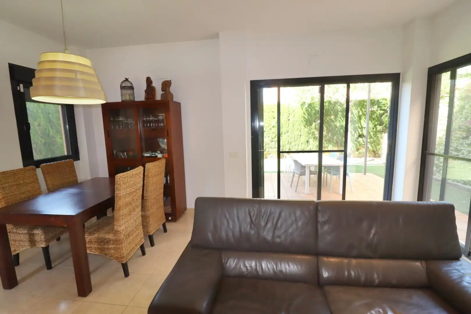 Comedor de Casa o chalet de alquiler en Paterna con Aire acondicionado, Calefacción y Jardín privado