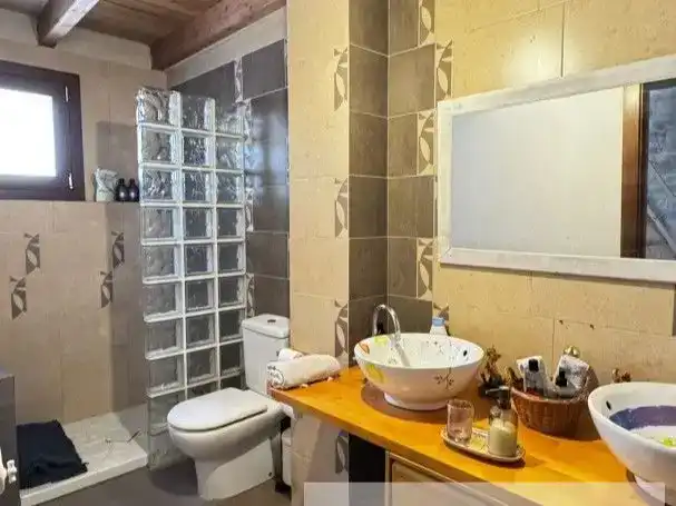 Baño de Casa adosada en venta en El Pinell de Brai con Aire acondicionado, Trastero y Amueblado