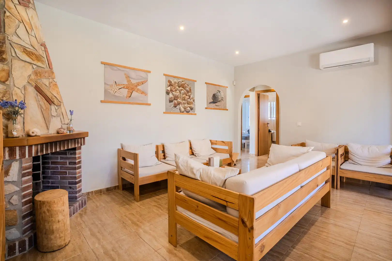 Sala de estar de Casa o chalet en venta en L'Ametlla de Mar  con Aire acondicionado, Calefacción y Terraza