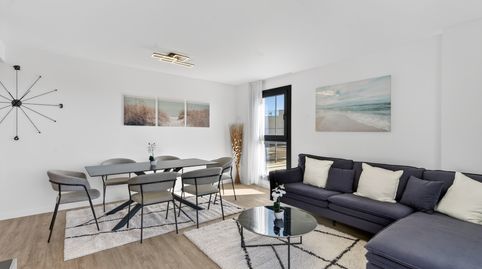 Foto 4 von Wohnungen zur Miete in Paus - Poligono San Blas, Alicante / Alacant