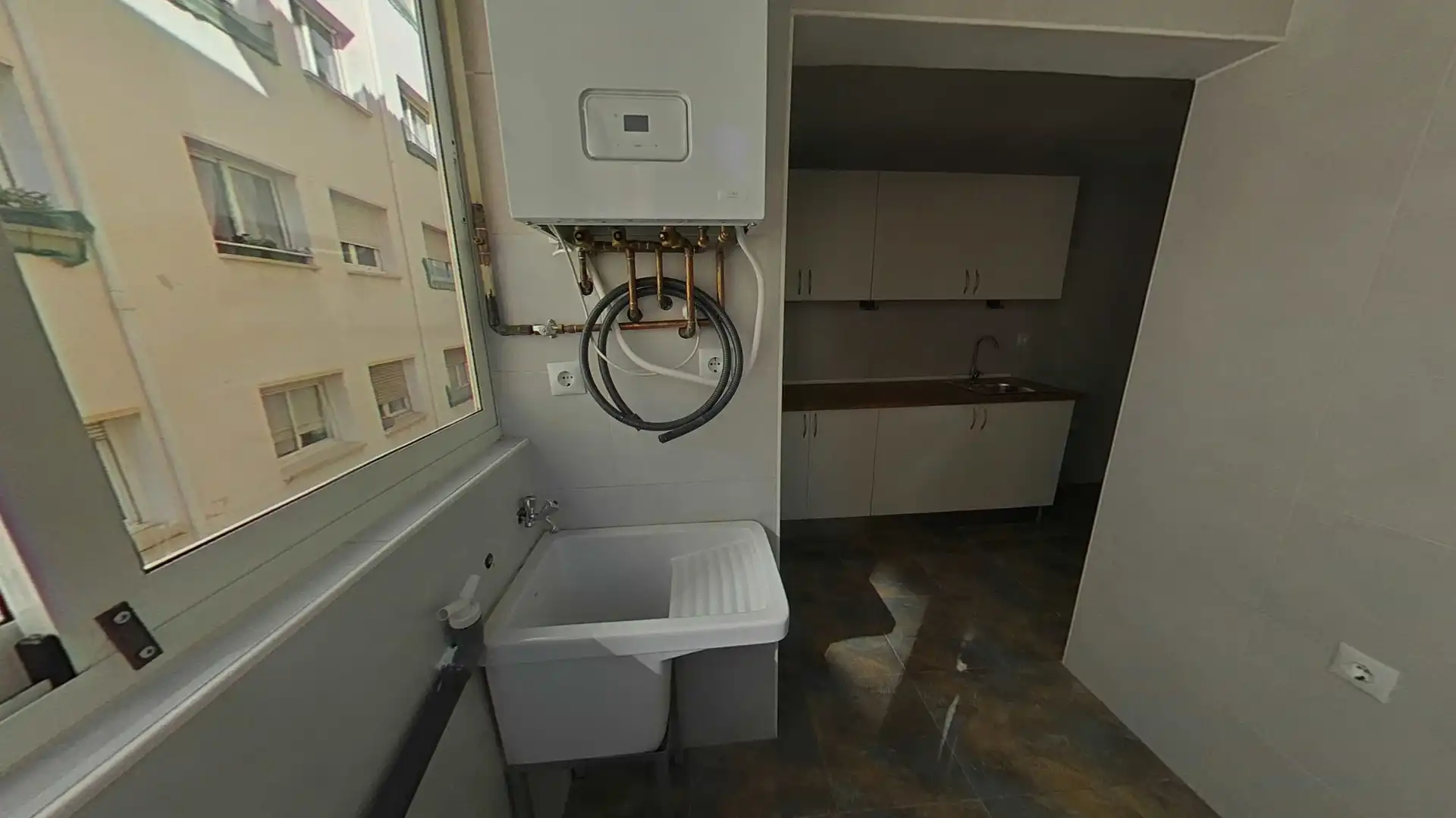 Küche von Wohnung zum Verkauf in L'Hospitalet de Llobregat mit Heizung