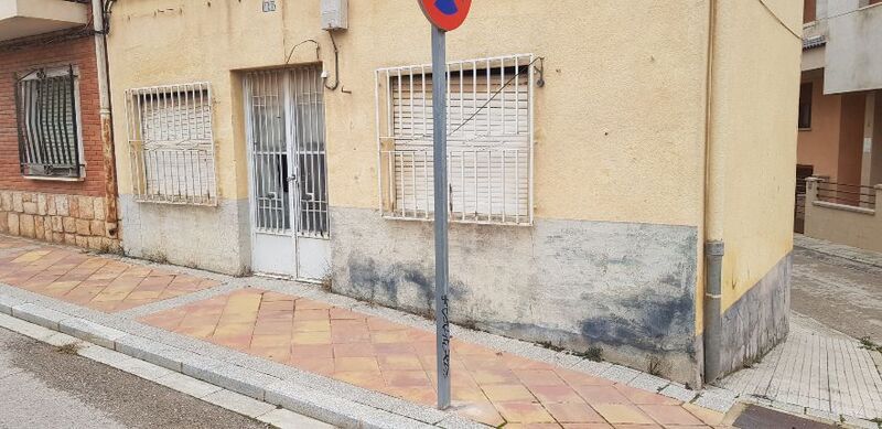 Casa o xalet en venda a MARTIRES, La Roda