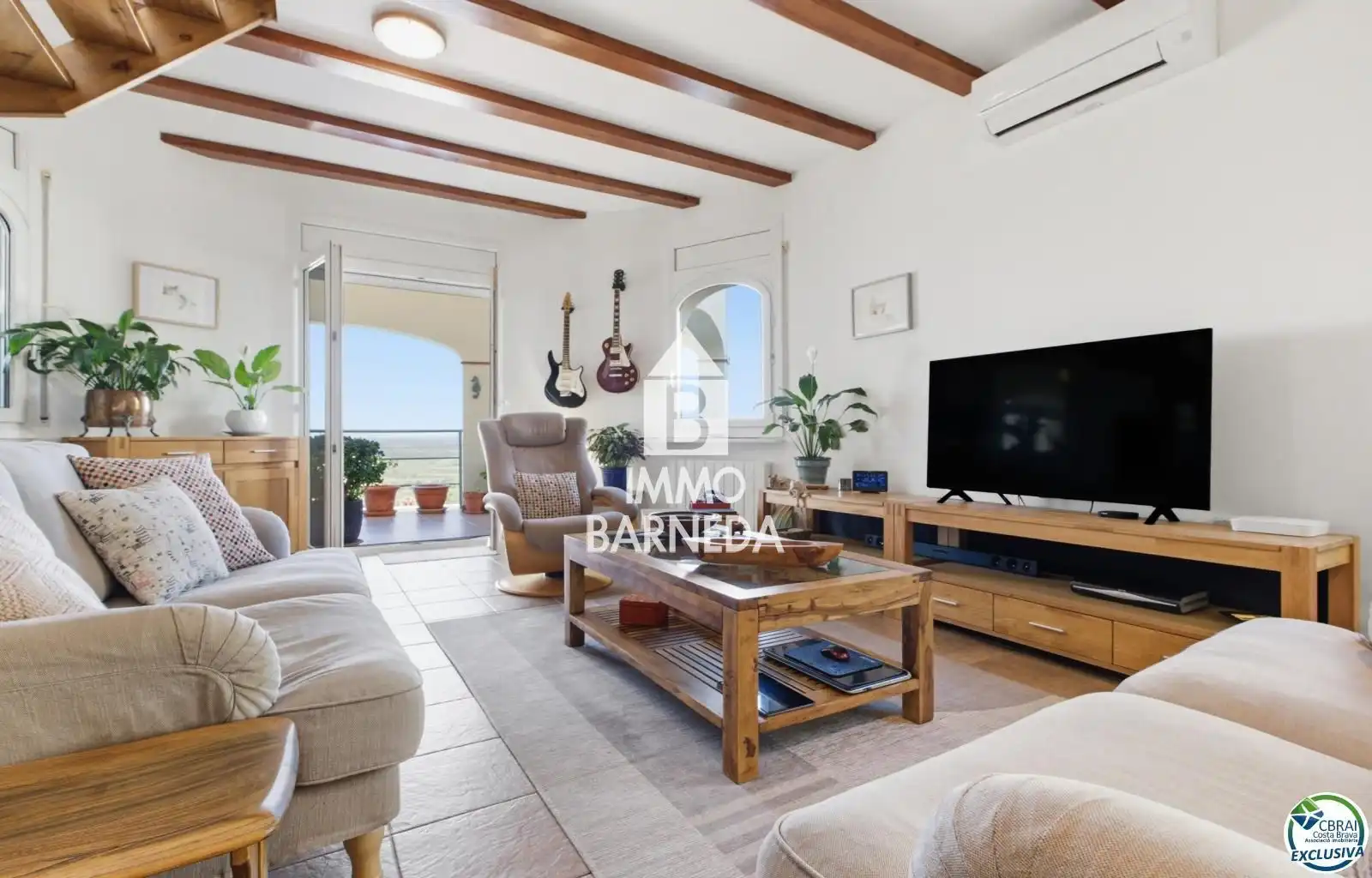 Sala de estar de Casa o chalet en venta en Palau-saverdera con Aire acondicionado, Calefacción y Piscina