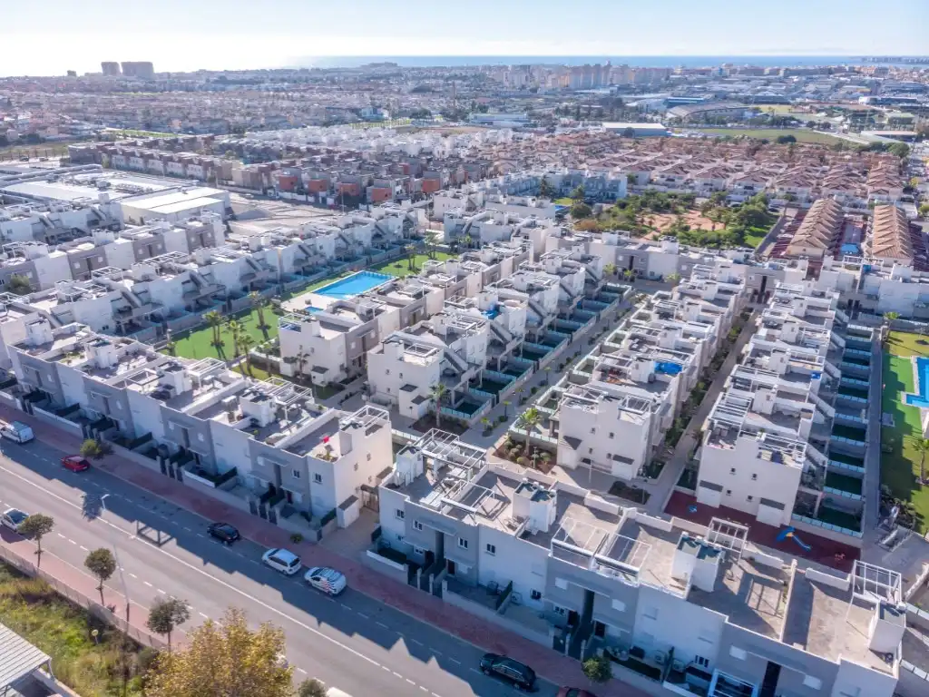 Apartamento con piscina en venta en Calle Gines Saura Sanchez, imagen 23