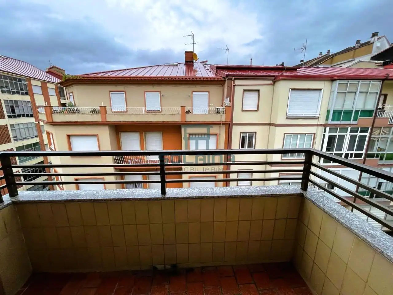 Terraza de Piso en venta en Ourense Capital  con Calefacción, Parquet y Balcón