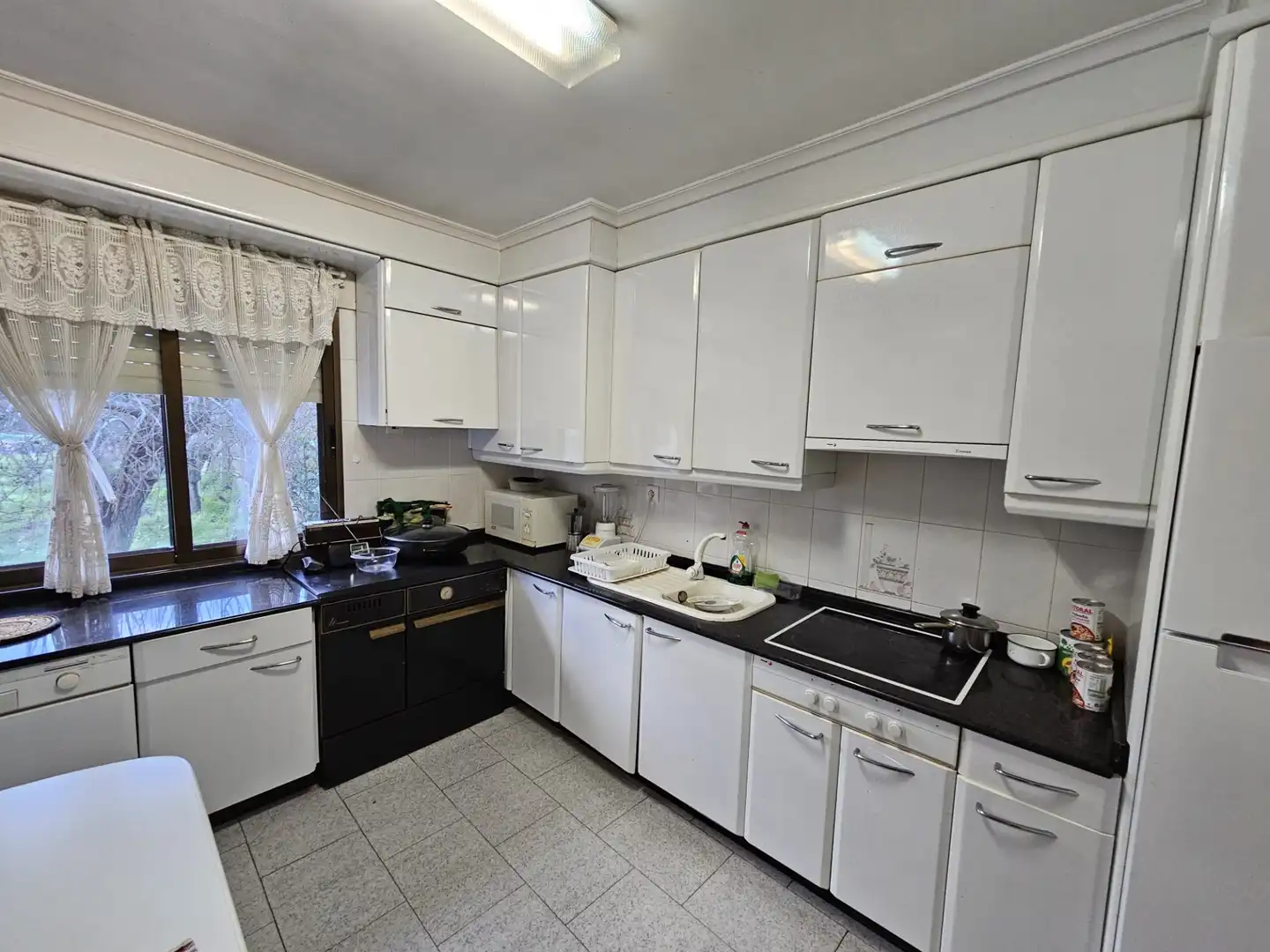 Cocina de Casa o chalet en venta en Congosto con Calefacción, Jardín privado y Trastero