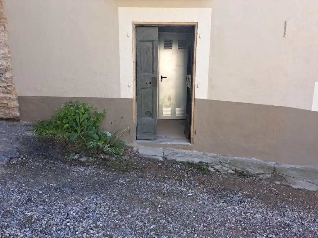 Vista exterior de Àtic de lloguer en Osséja amb Calefacció, Parquet i Traster