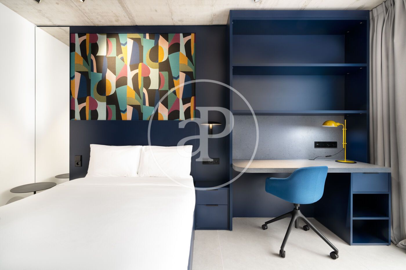 Bedroom of Flat to rent in  Barcelona Capital  with Air Conditioner, Heating and Private garden