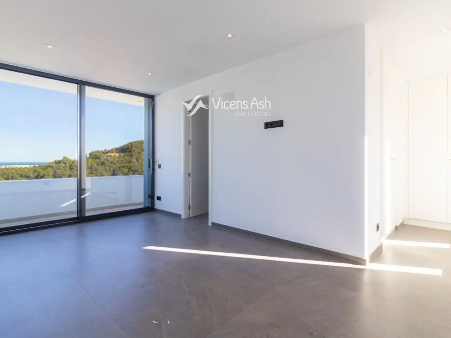 Casa con piscina en venta en Riu Esera Del, imagen 17