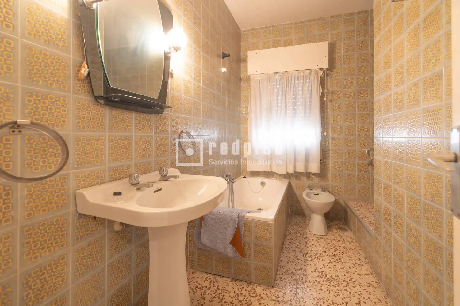 Bany de Casa o xalet de lloguer en Casarrubios del Monte amb Calefacció, Terrassa i Alarma