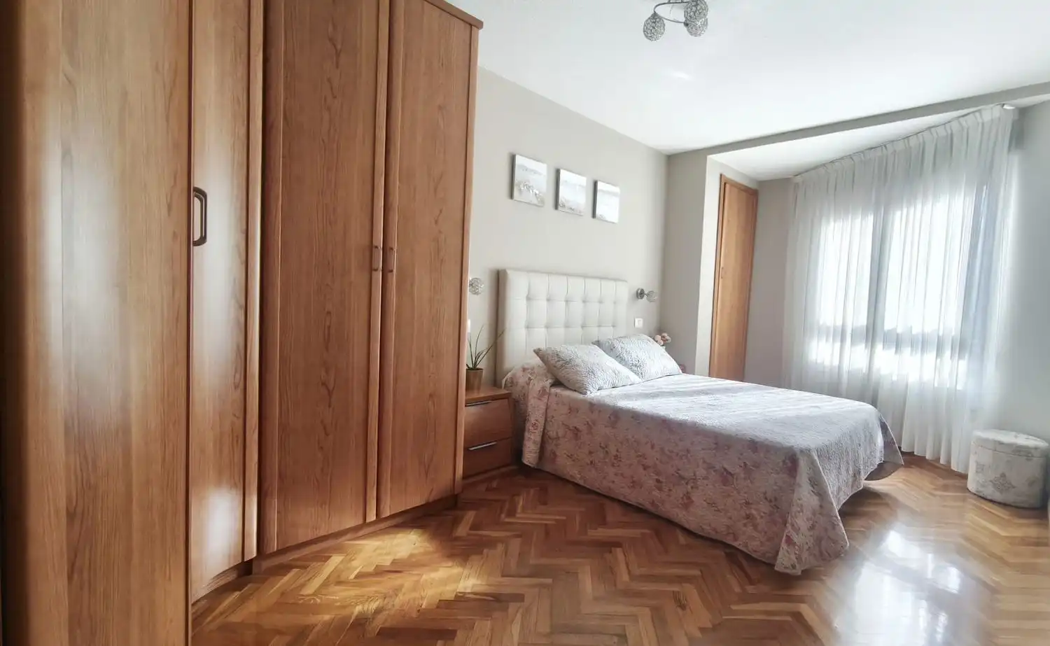 Bedroom of Flat for sale in Gijón   with Heating and Swimming Pool