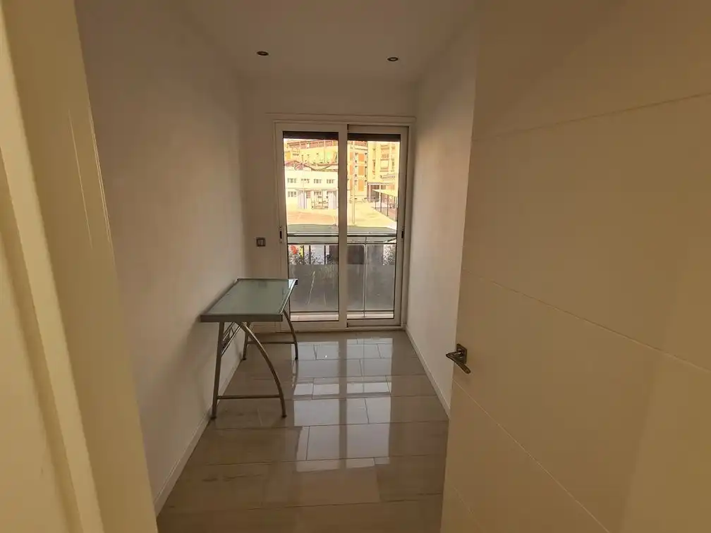 Appartamento con ascensore in affitto a Muralla del Carme 30, imagen 9