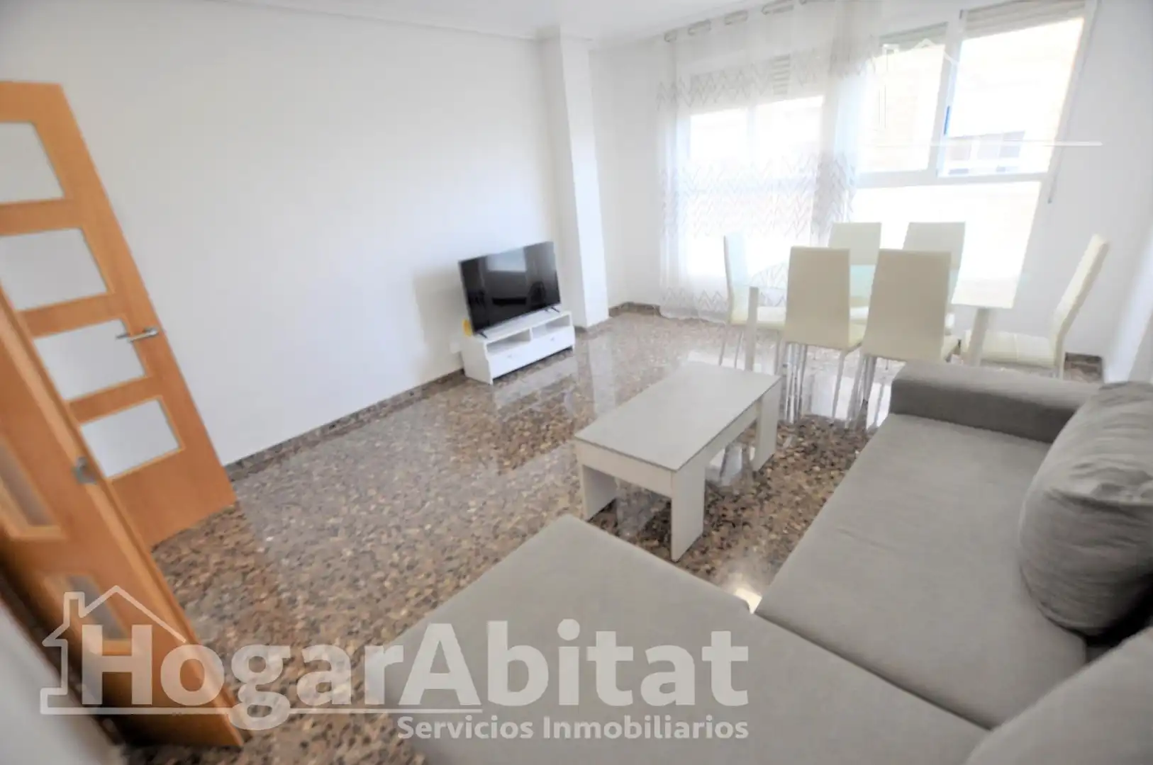 Appartamento con balcone in vendita a Calle Isabel de Villena