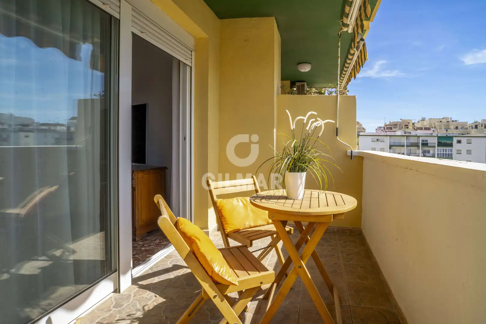 Vista exterior de Apartamento en venta en Estepona con Balcón