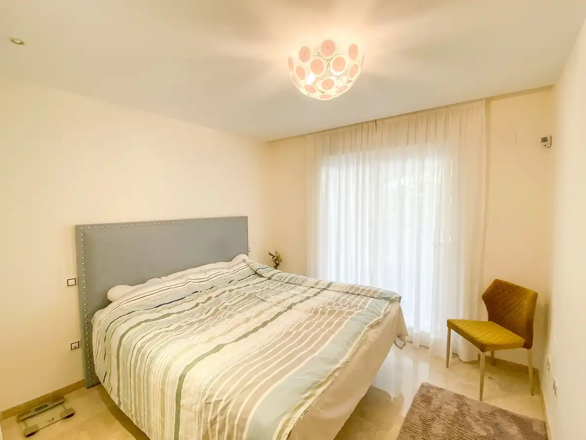 Apartment with pool for sale in Nueva Andalucía, imagen 8