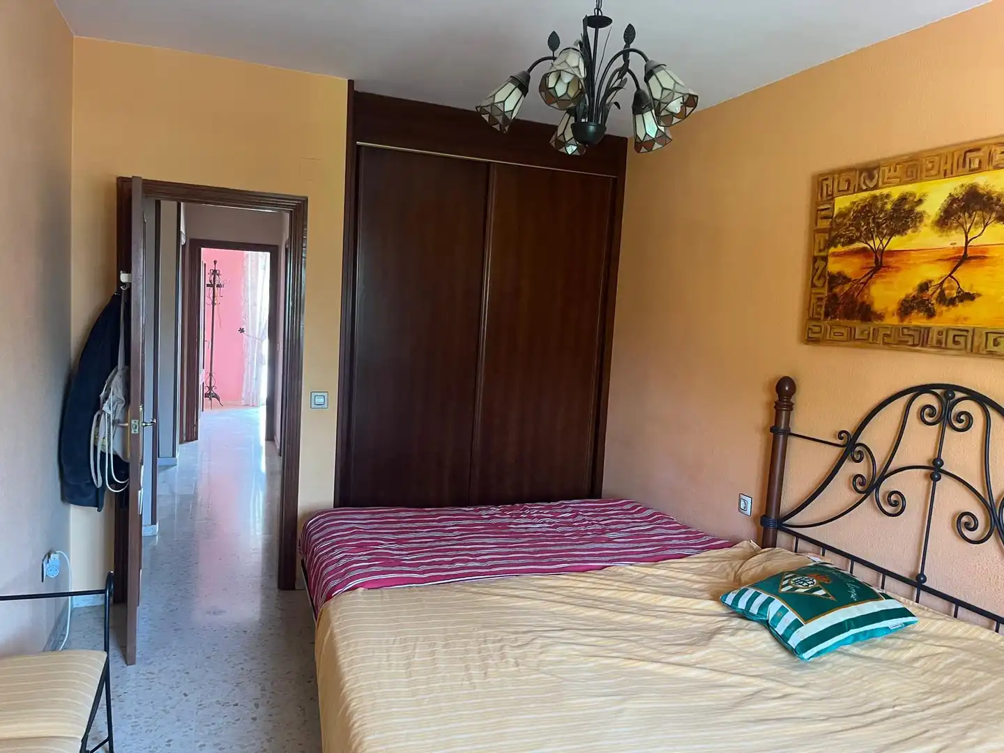 Habitación de Casa adosada en venta en La Rinconada con Aire acondicionado y Terraza