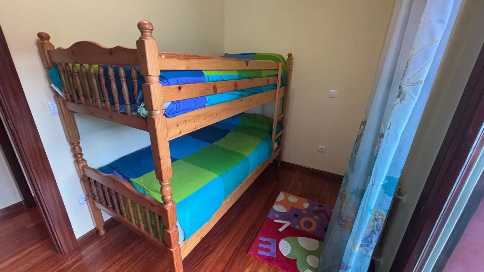 Schlafzimmer von Wohnung zum Verkauf in Ramales de la Victoria mit Heizung, Terrasse und Möbliert