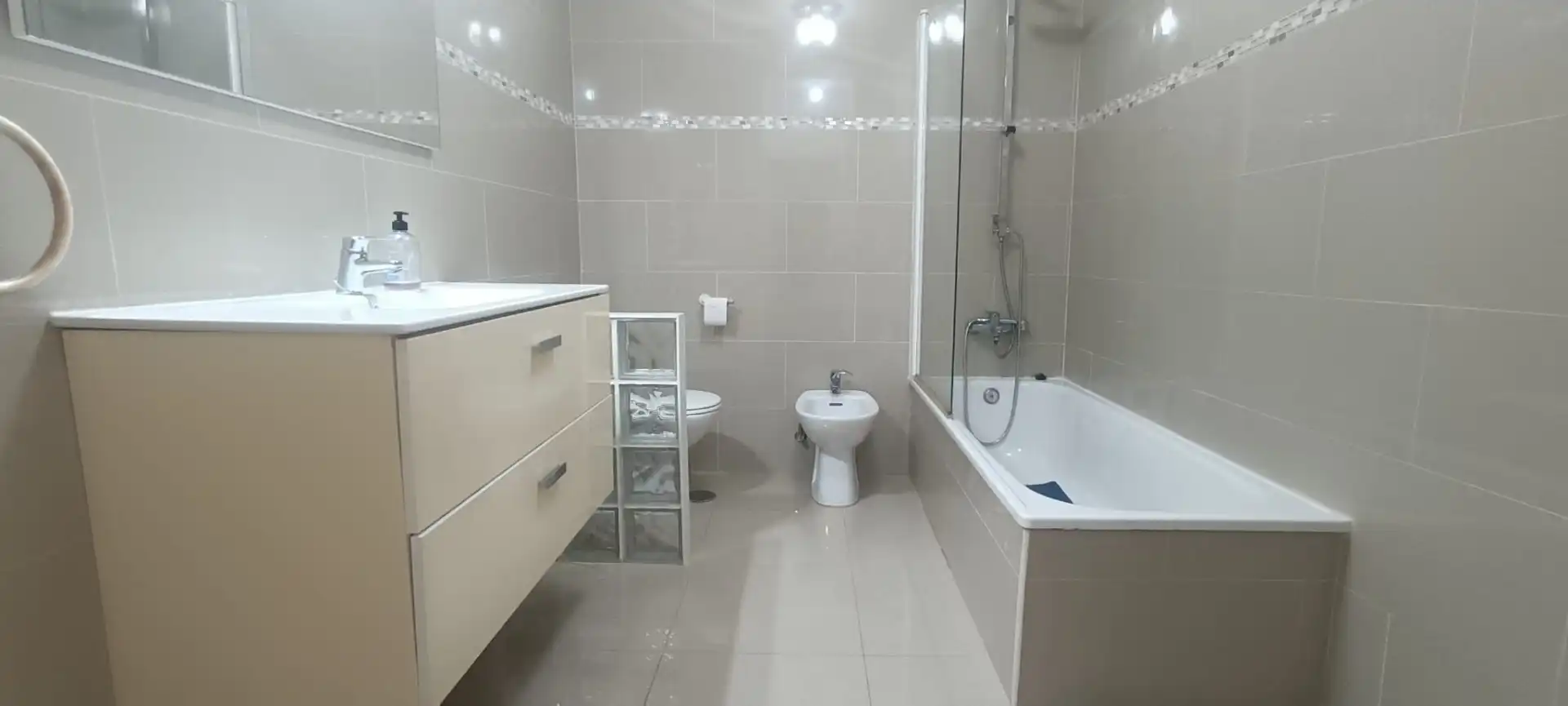 Baño de Casa o chalet de alquiler en Las Palmas de Gran Canaria con Jardín privado, Terraza y Trastero