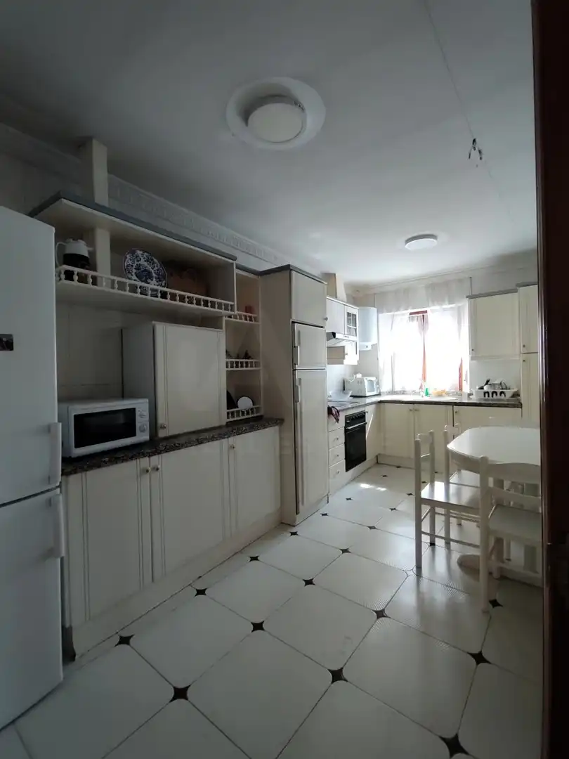 Küche von Wohnung zur Miete in Astorga mit Heizung