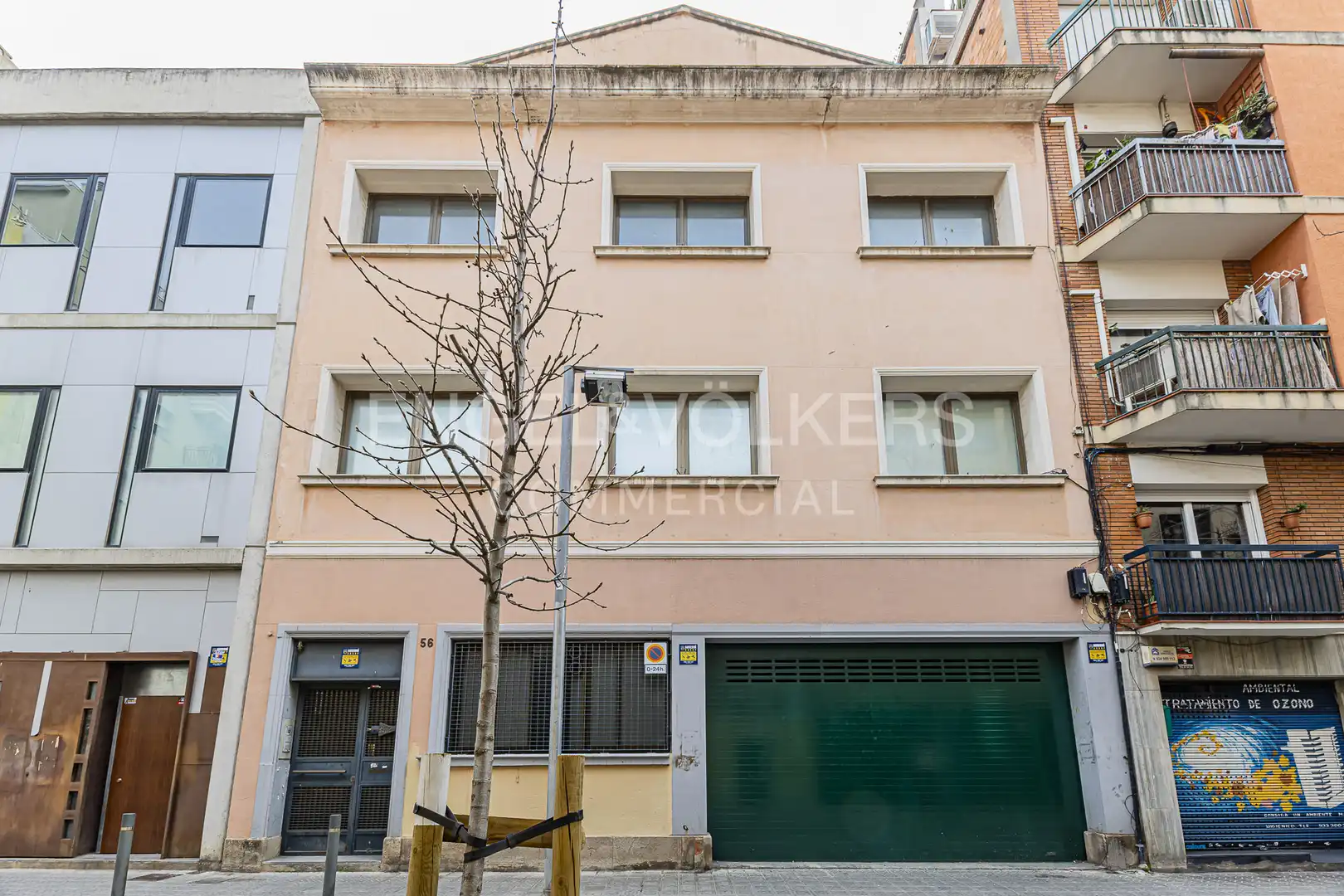 Außenansicht von Gebäude zur Miete in Barcelona