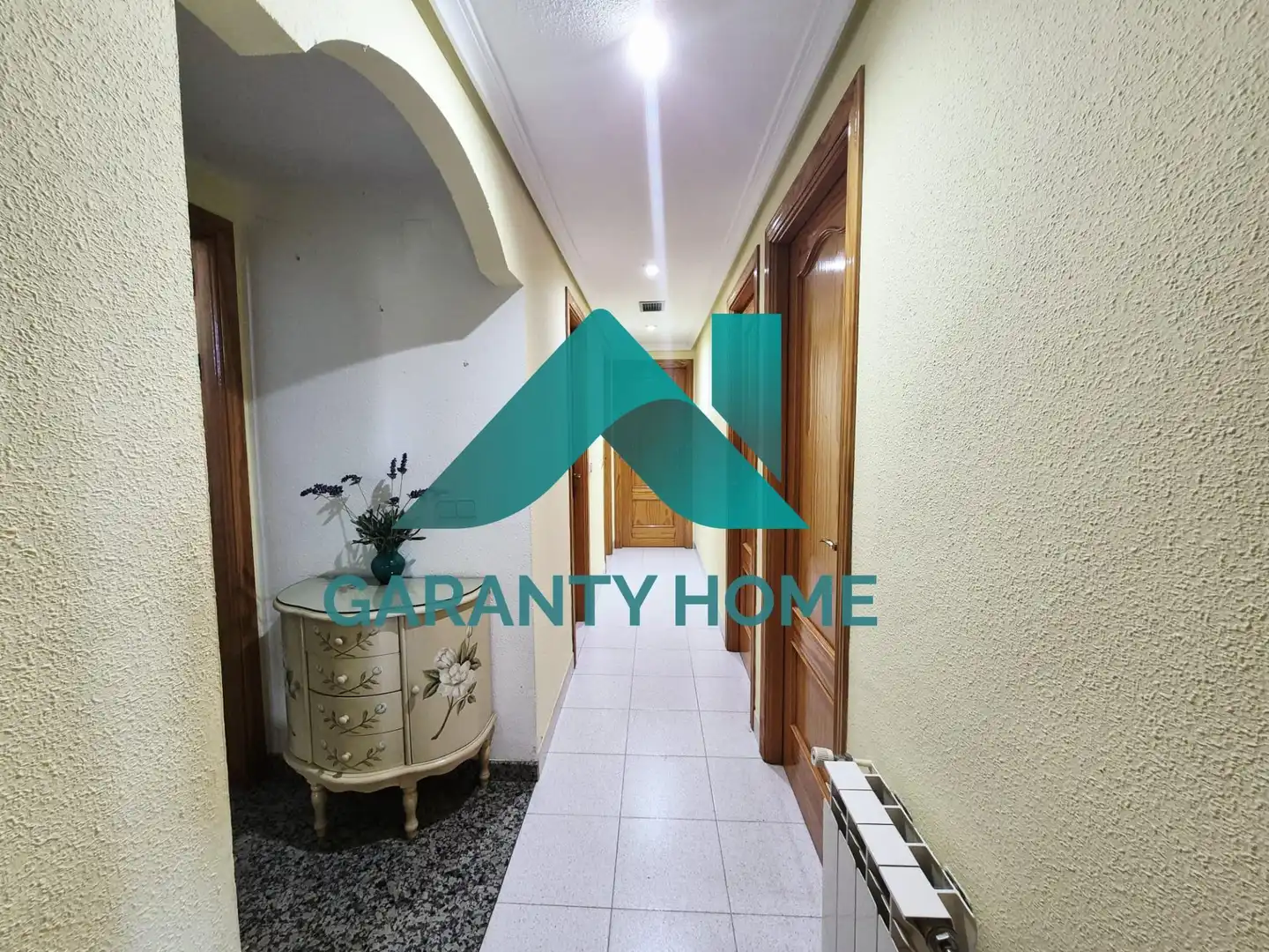 Houses for sale in Cáceres  with Air Conditioner, Heating and Private garden