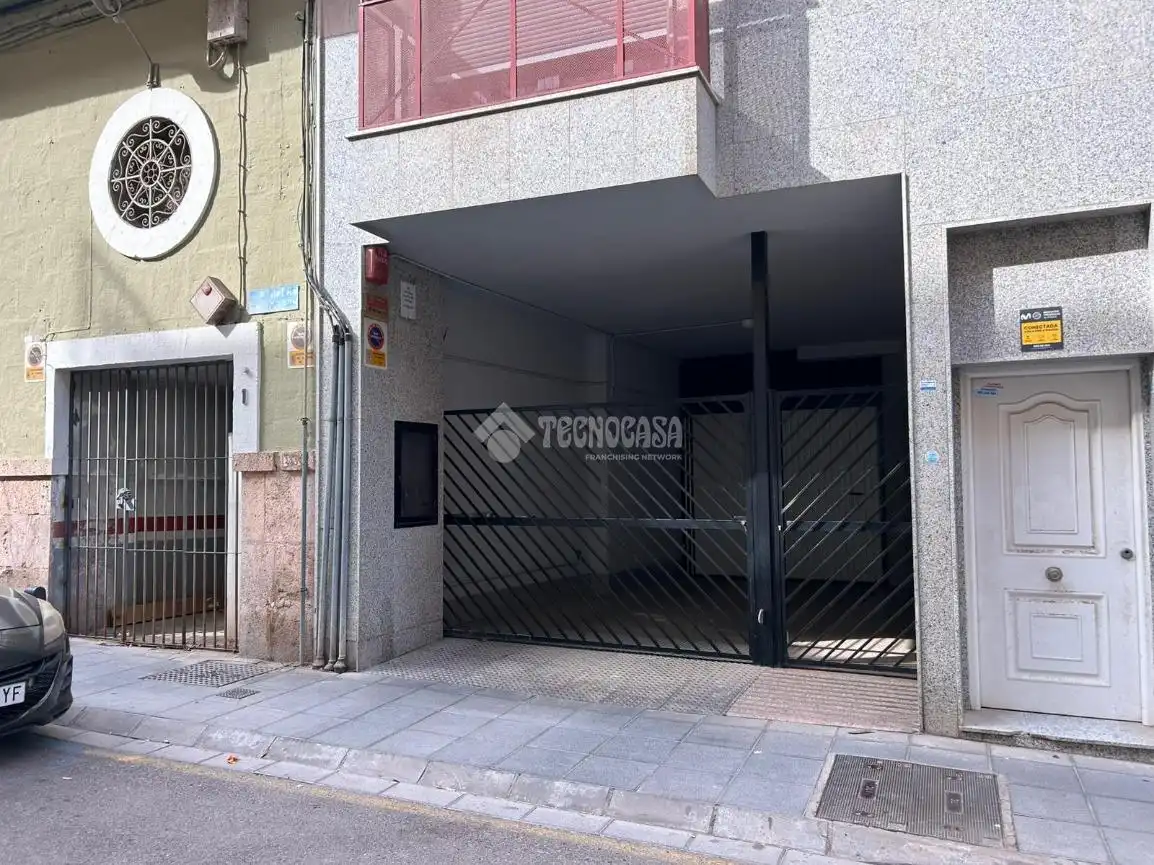 Parking de Garaje en venta en Almería