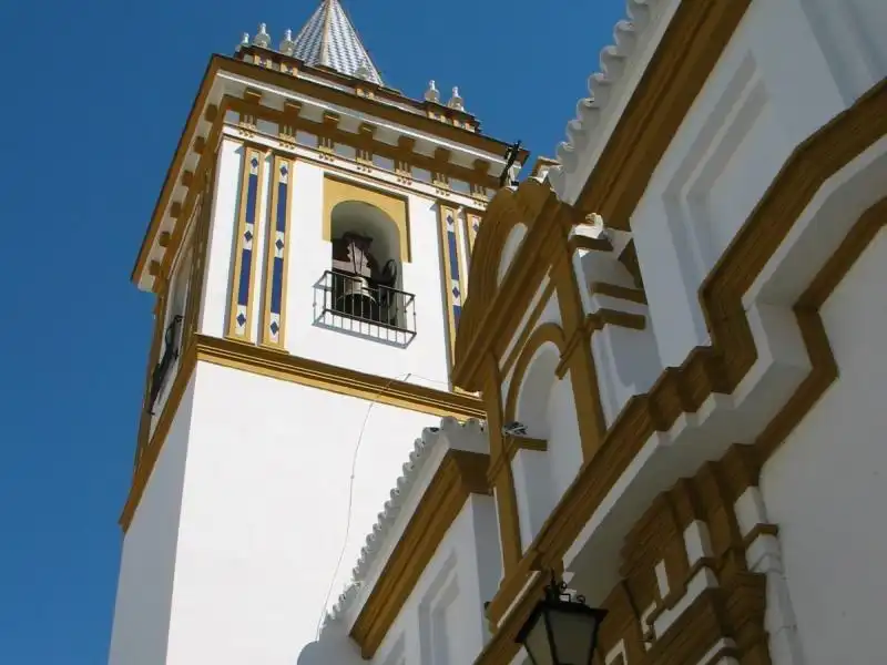 Vista exterior de Piso en venta en Coria del Río con Aire acondicionado