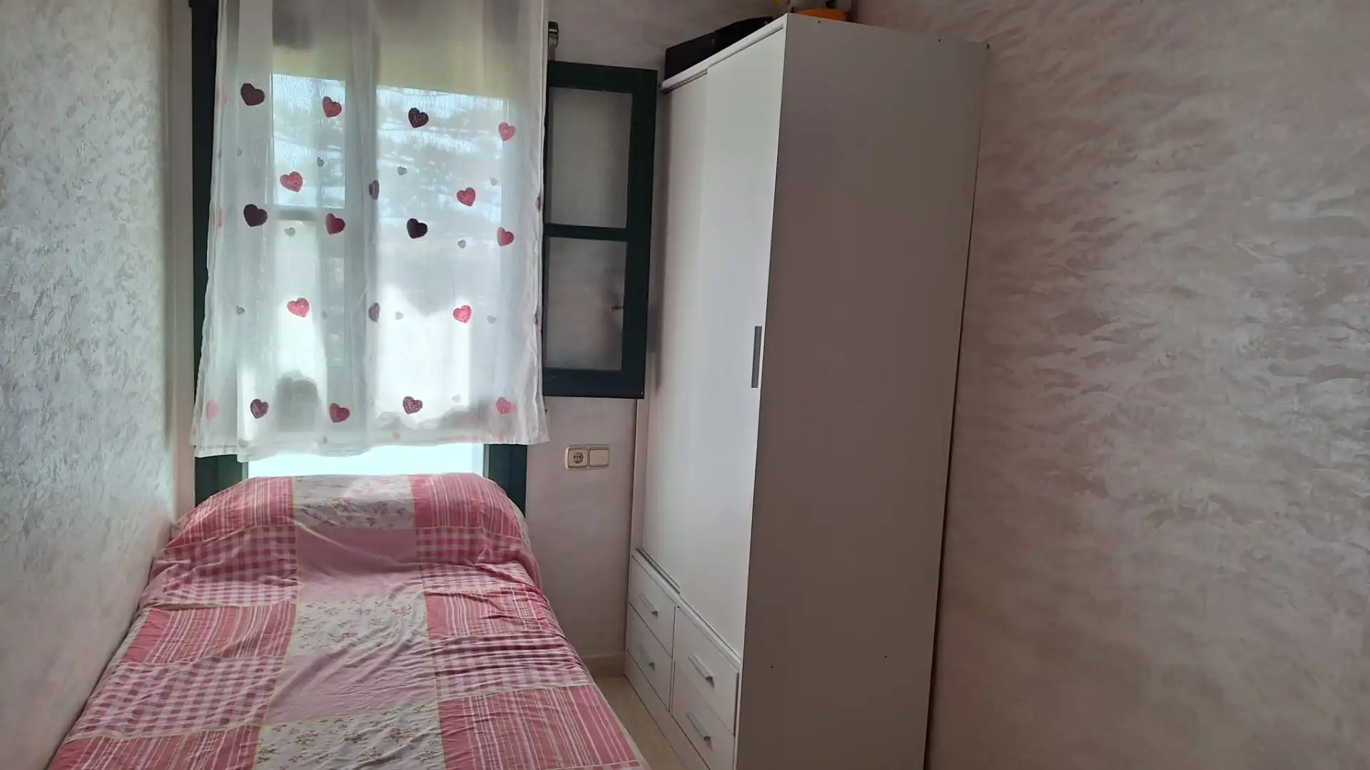 Dormitori de Pis en venda en Torredembarra amb Aire condicionat, Calefacció i Terrassa