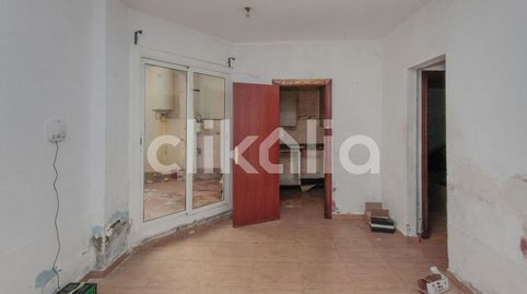 Foto 4 de Piso en venta en Santa Rosa, Santa Coloma de Gramenet