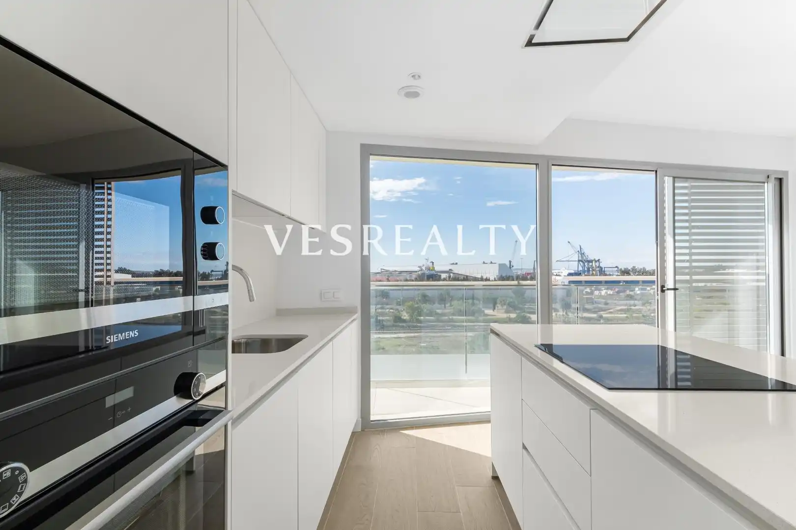 Apartament de lloguer a Calle Isabela Católica, Benalúa