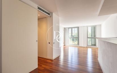 Flat for sale in  Barcelona Capital  with Heating