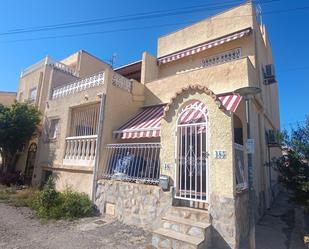 Vista exterior de Casa o xalet en venda en Santa María de la Isla amb Aire condicionat, Calefacció i Terrassa