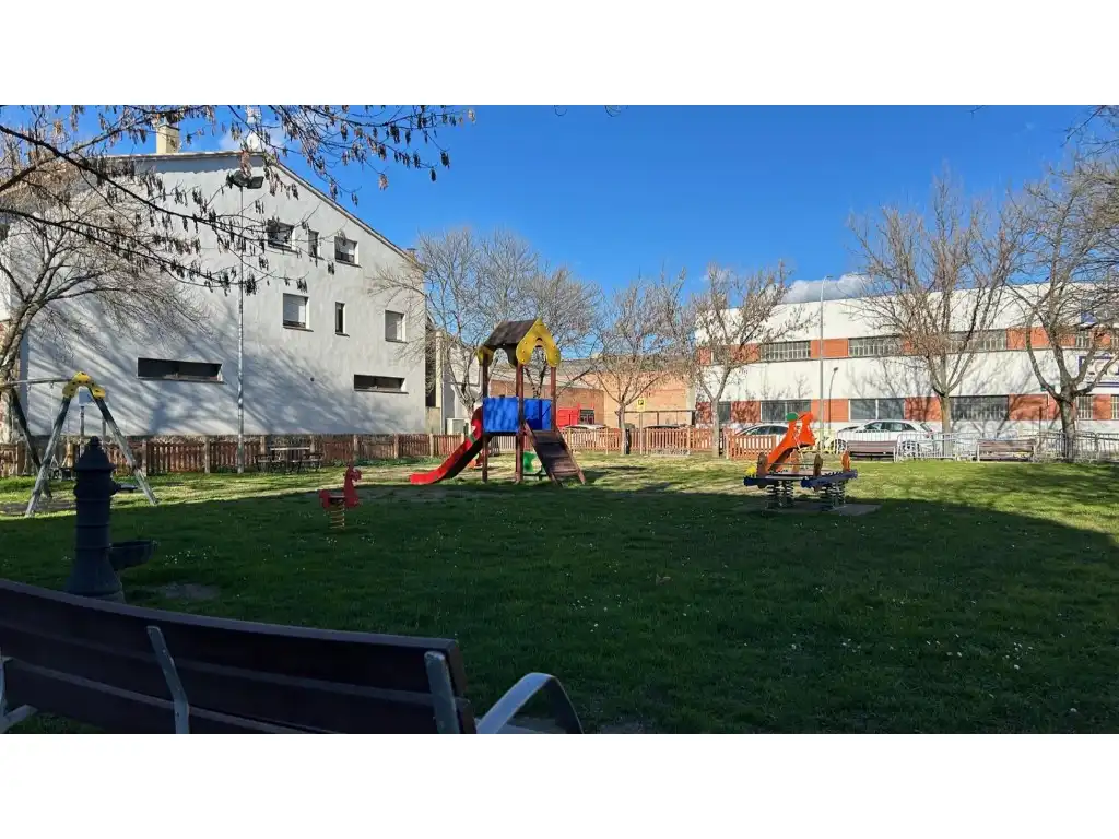 Vista exterior de Dúplex en venda en Manlleu